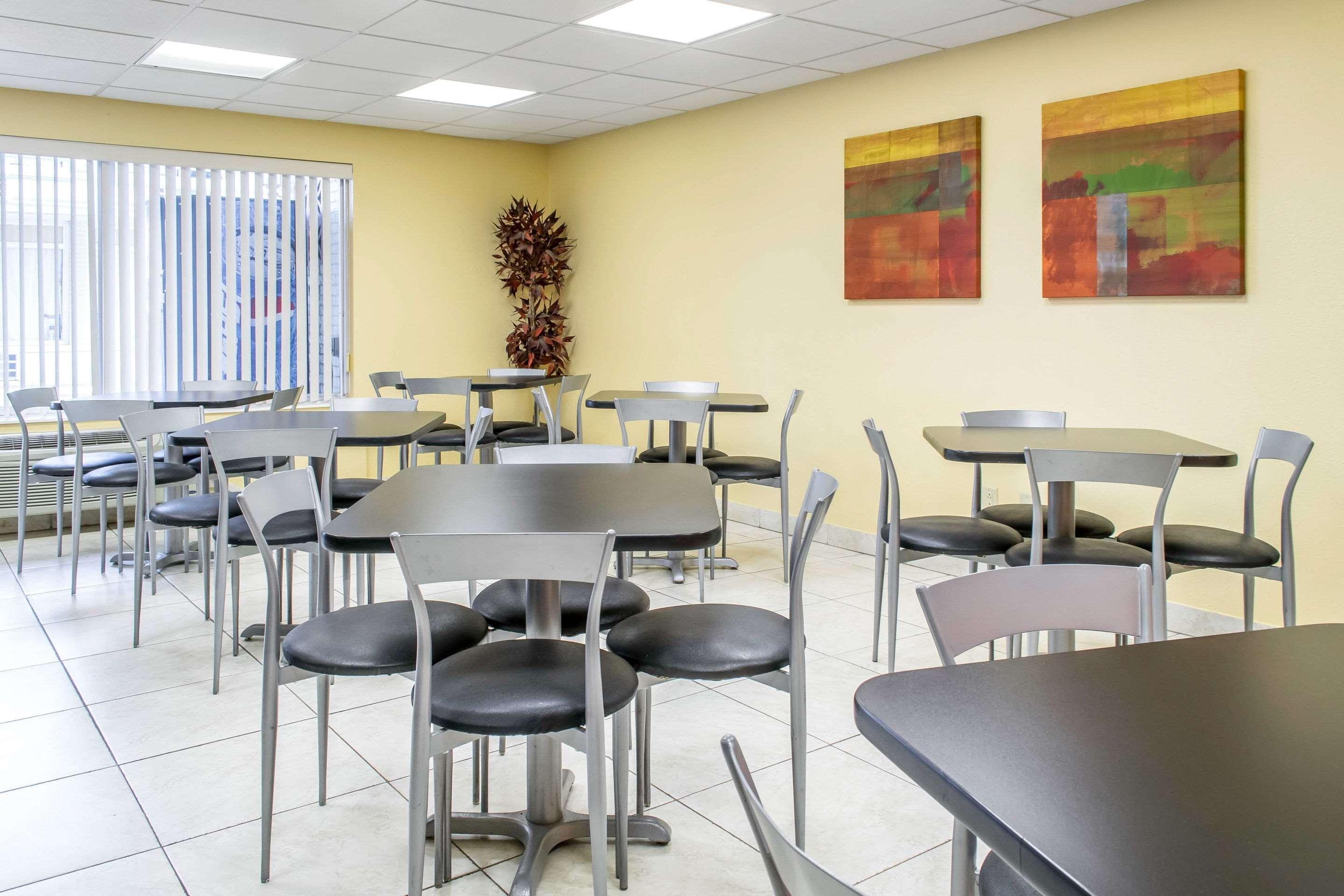 Econo Lodge Fort Knox Radcliff Екстер'єр фото