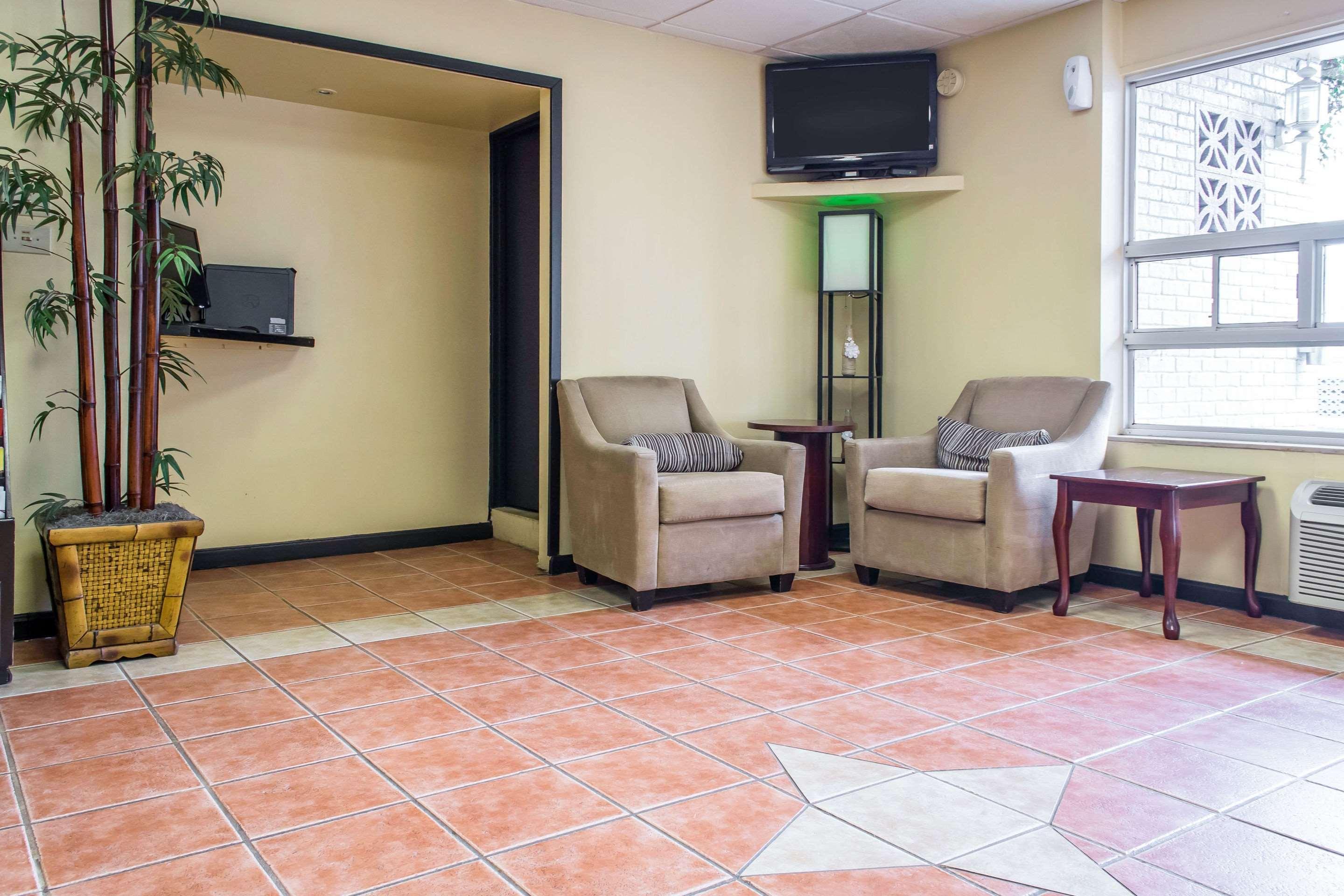 Econo Lodge Fort Knox Radcliff Екстер'єр фото